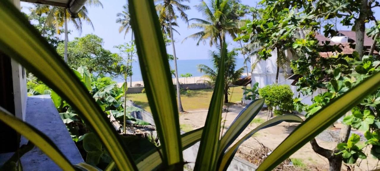 Marari Sibiya Beach Villa Mararikulam Luaran gambar