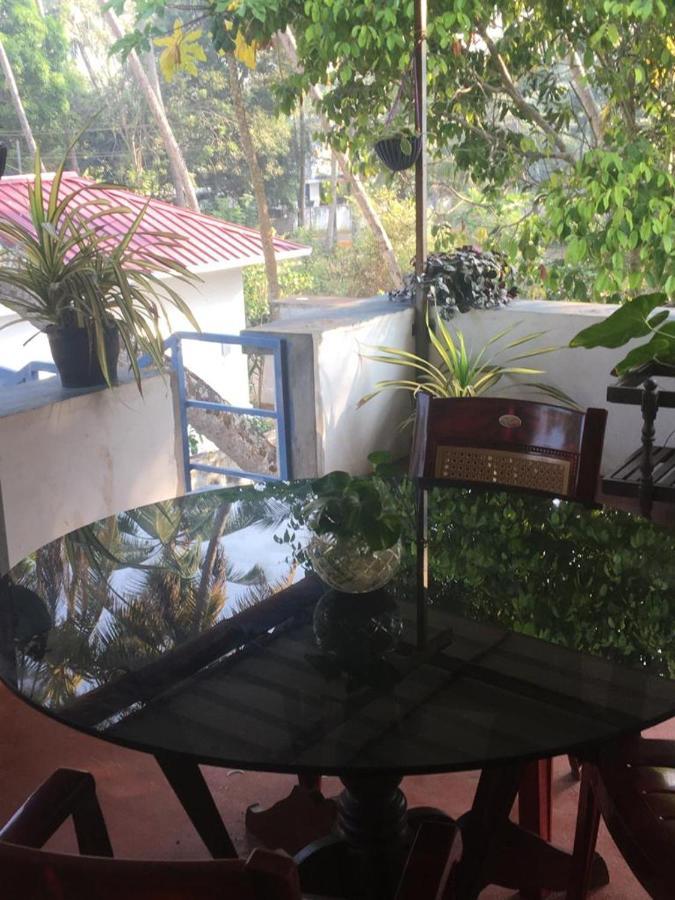Marari Sibiya Beach Villa Mararikulam Luaran gambar